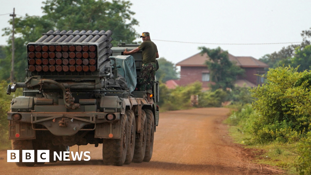 Trump cere Thailandei și Cambodgiei să înceteze luptele