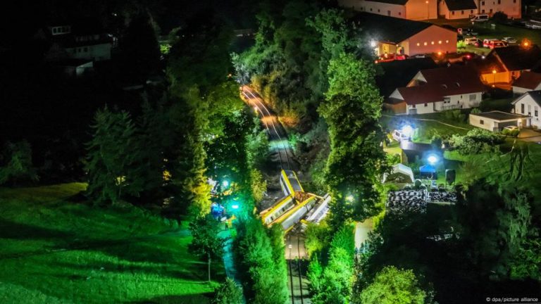 Foto reprezentând căile ferate germane - Știri România