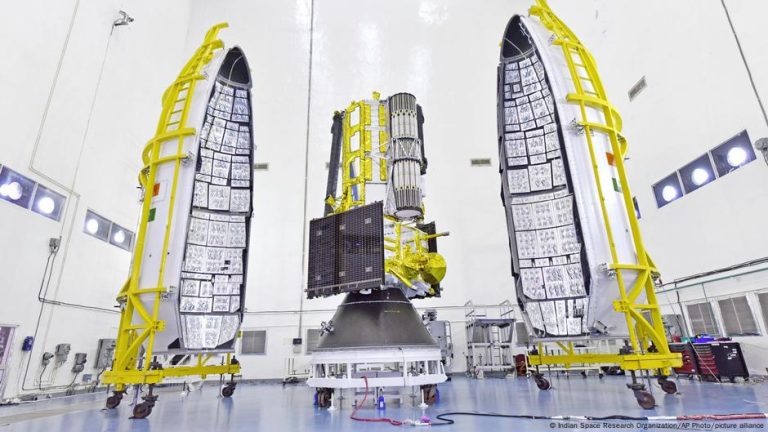 india lansează primul - Imagine ilustrativă