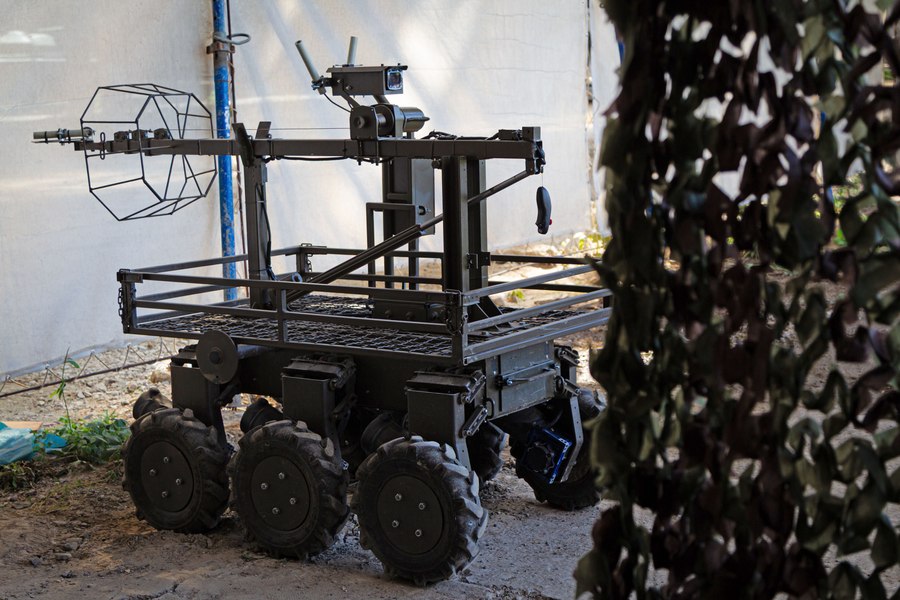 arma inedită folosită - Imagine ilustrativă