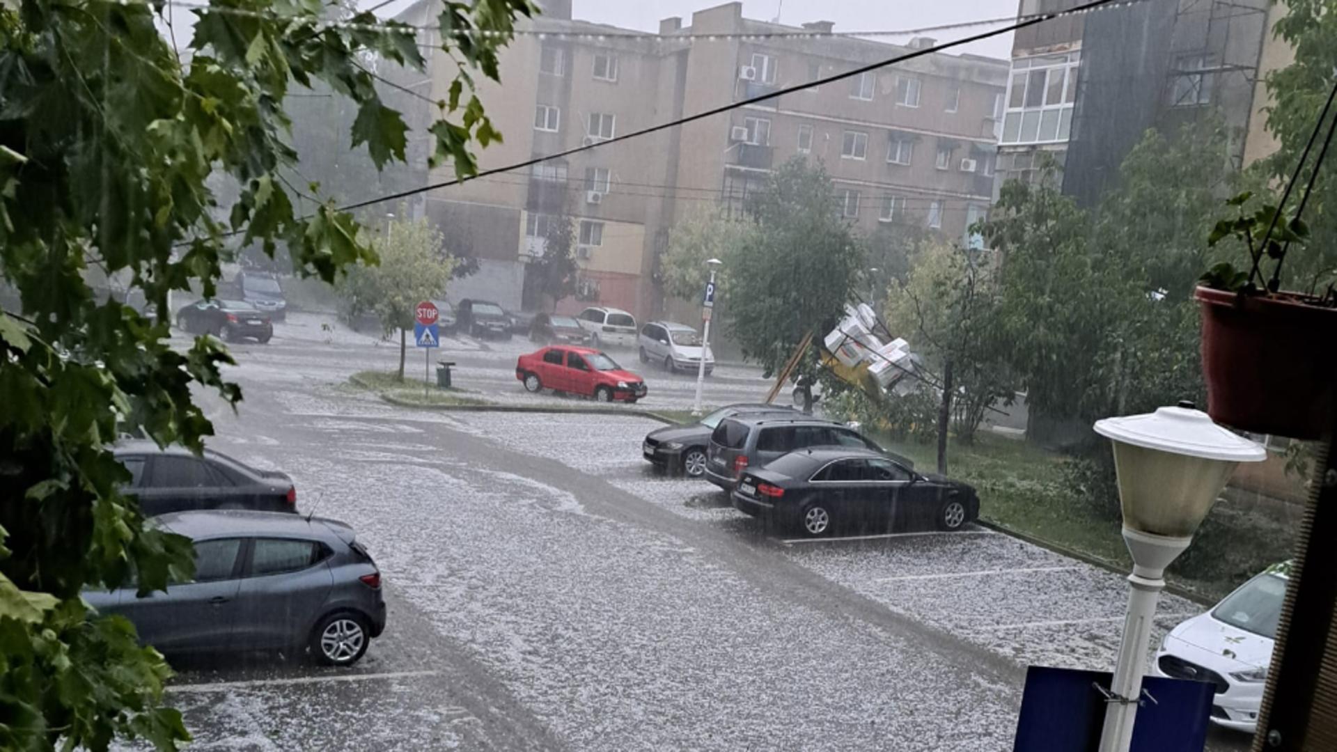 Vizual pentru galben ploi jumătate pe Top10stiri.ro