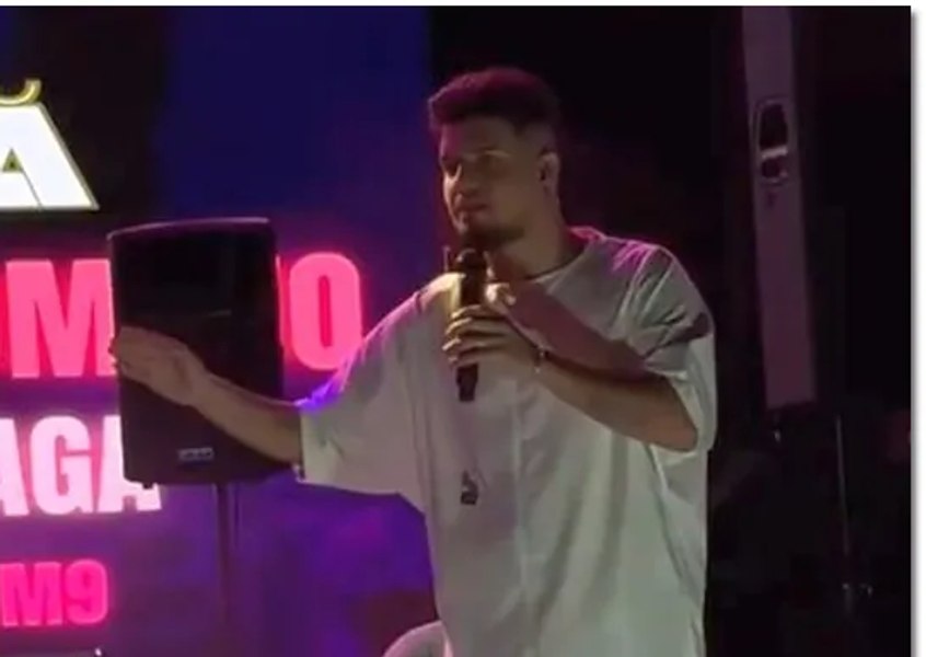 babasha atacat sticle - Imagine ilustrativă