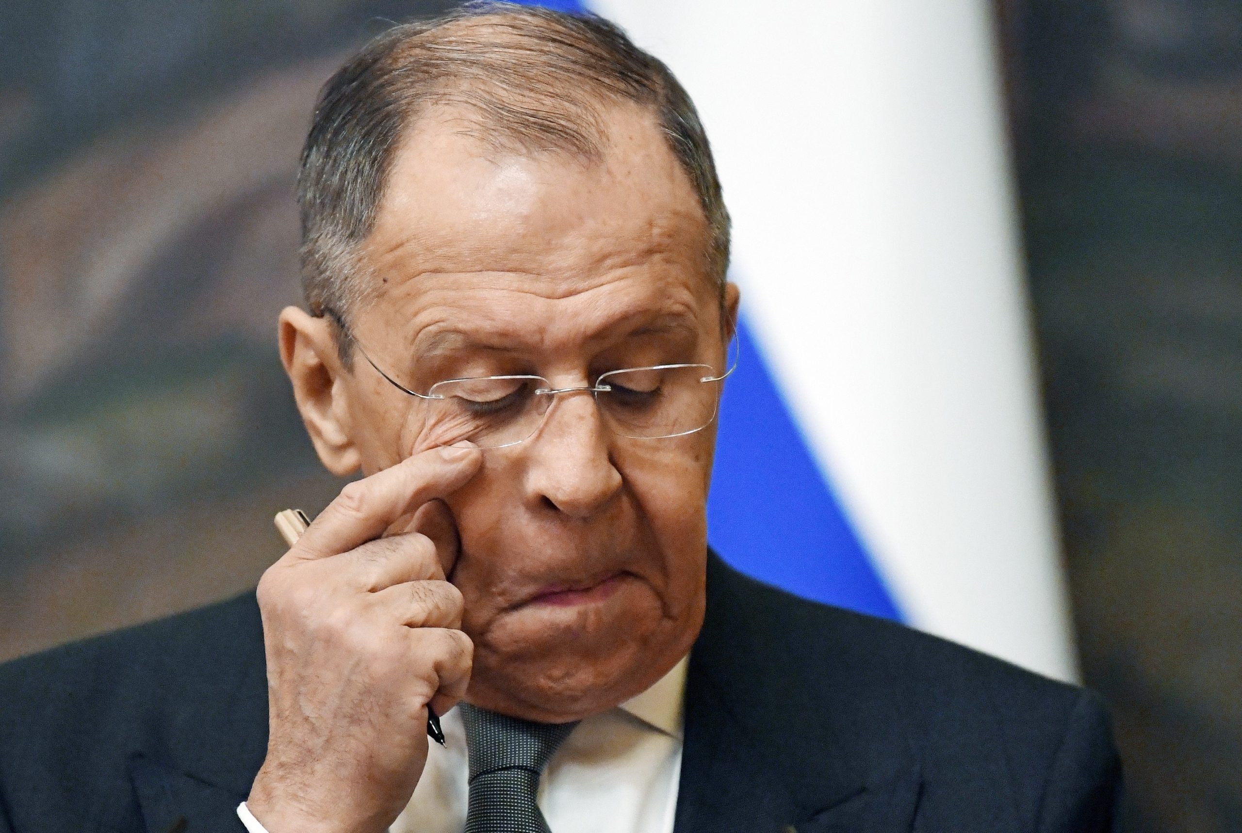 Foto reprezentând lavrov laudă trump - Știri România