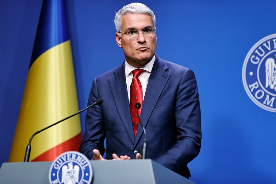 Foto reprezentând ministrul dragoș pîslaru - Știri România
