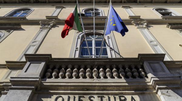 Foto reprezentând cazul ciudat femeii - Știri România