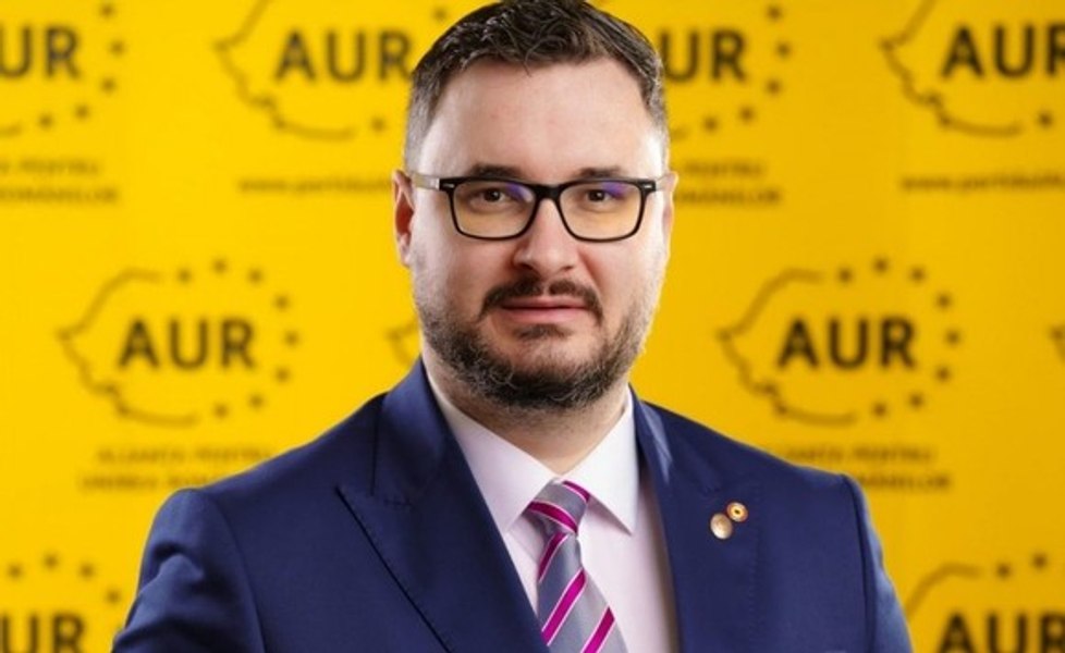 Vizual pentru tanasă sfidător acuzațiile pe Top10stiri.ro