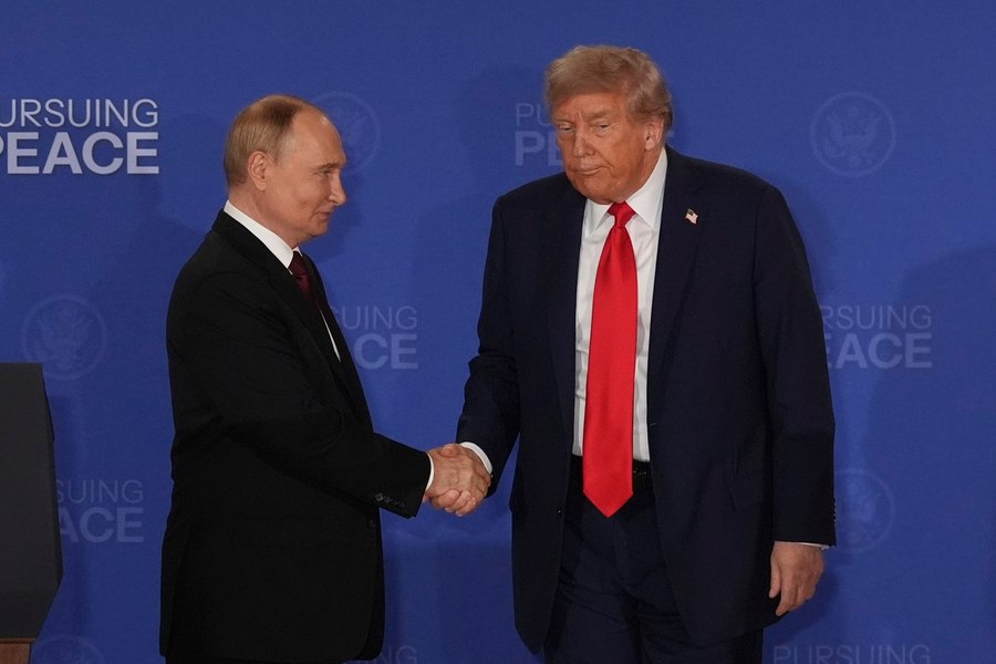 Vizual pentru sprijină europa trump pe Top10stiri.ro