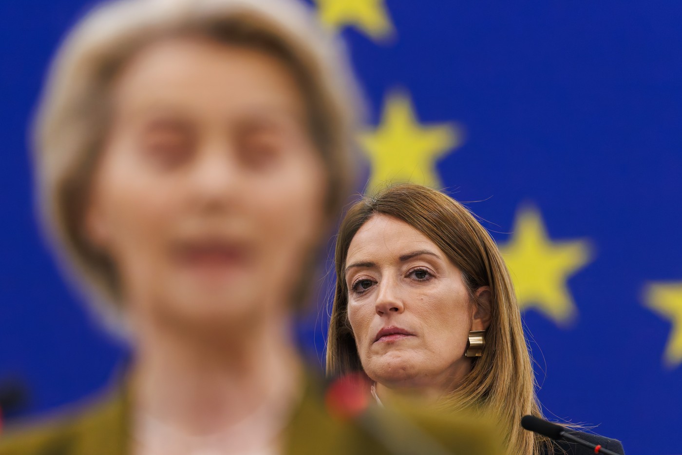 Foto reprezentând parlamentul european judecată - Știri România