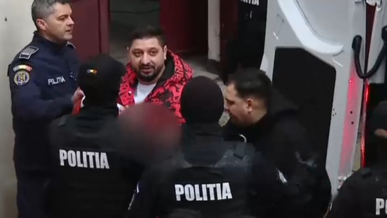 Foto reprezentând unul dintre autorii - Știri România