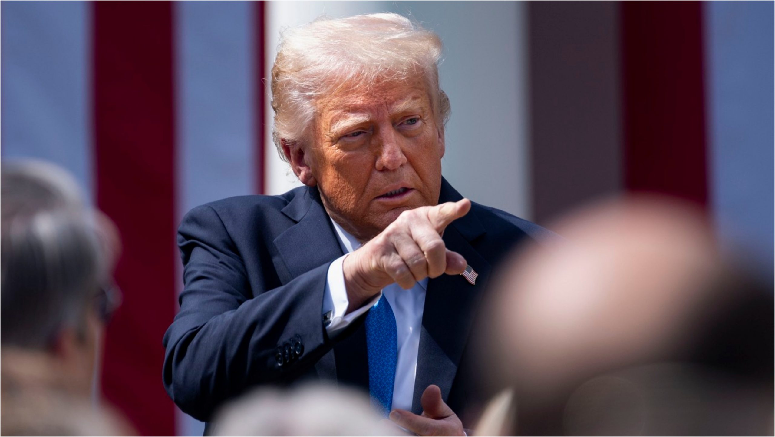 Imagine despre trump trimis trei - Top10stiri.ro