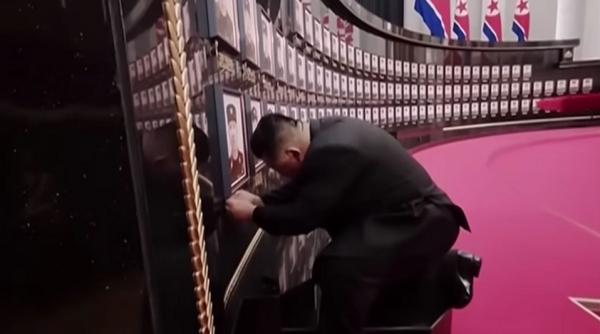 jong decorat soldații - Imagine ilustrativă