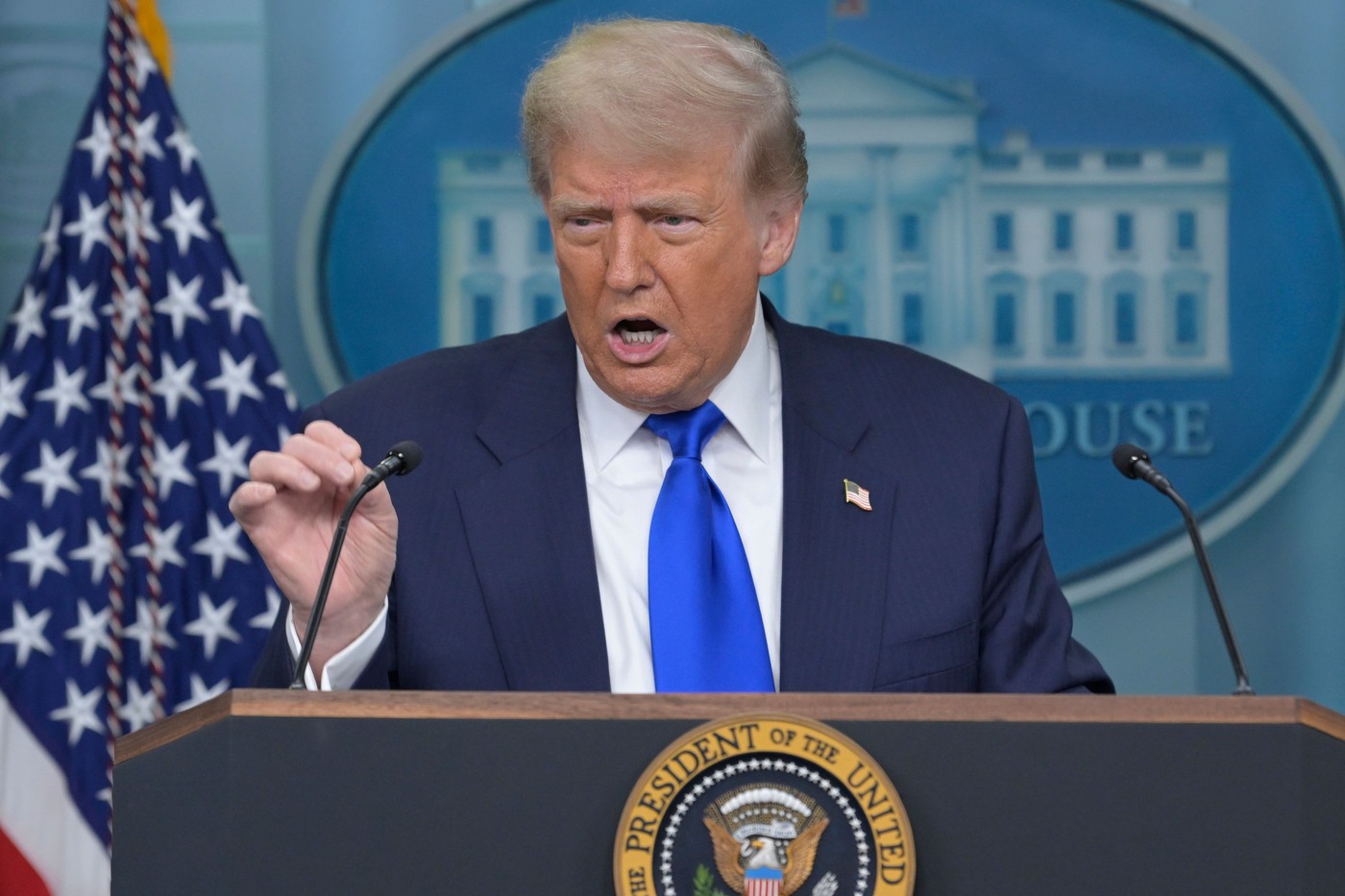 Imagine despre trump ținut întreaga - Top10stiri.ro