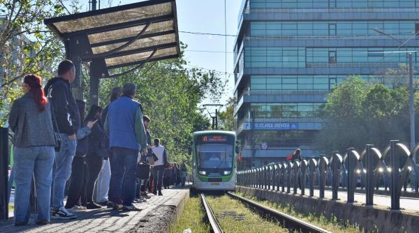 Foto reprezentând circulația tramvaielor linia - Știri România