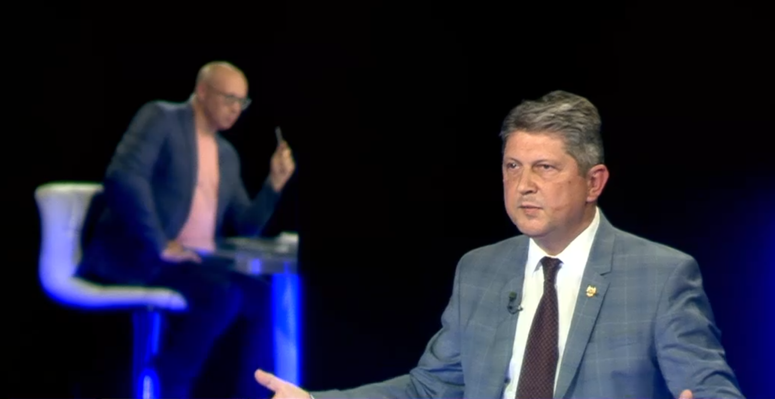 Vizual pentru corlățean candidat șefia pe Top10stiri.ro