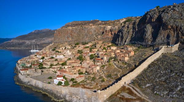 Vizual pentru vechi oraș castel pe Top10stiri.ro