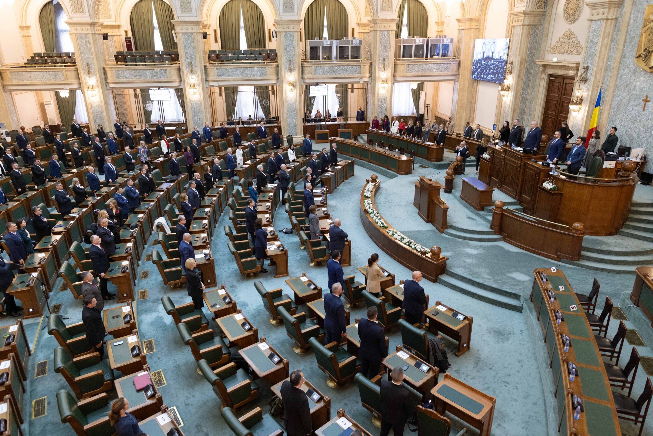 Vizual pentru senatul reuneşte sesiune pe Top10stiri.ro