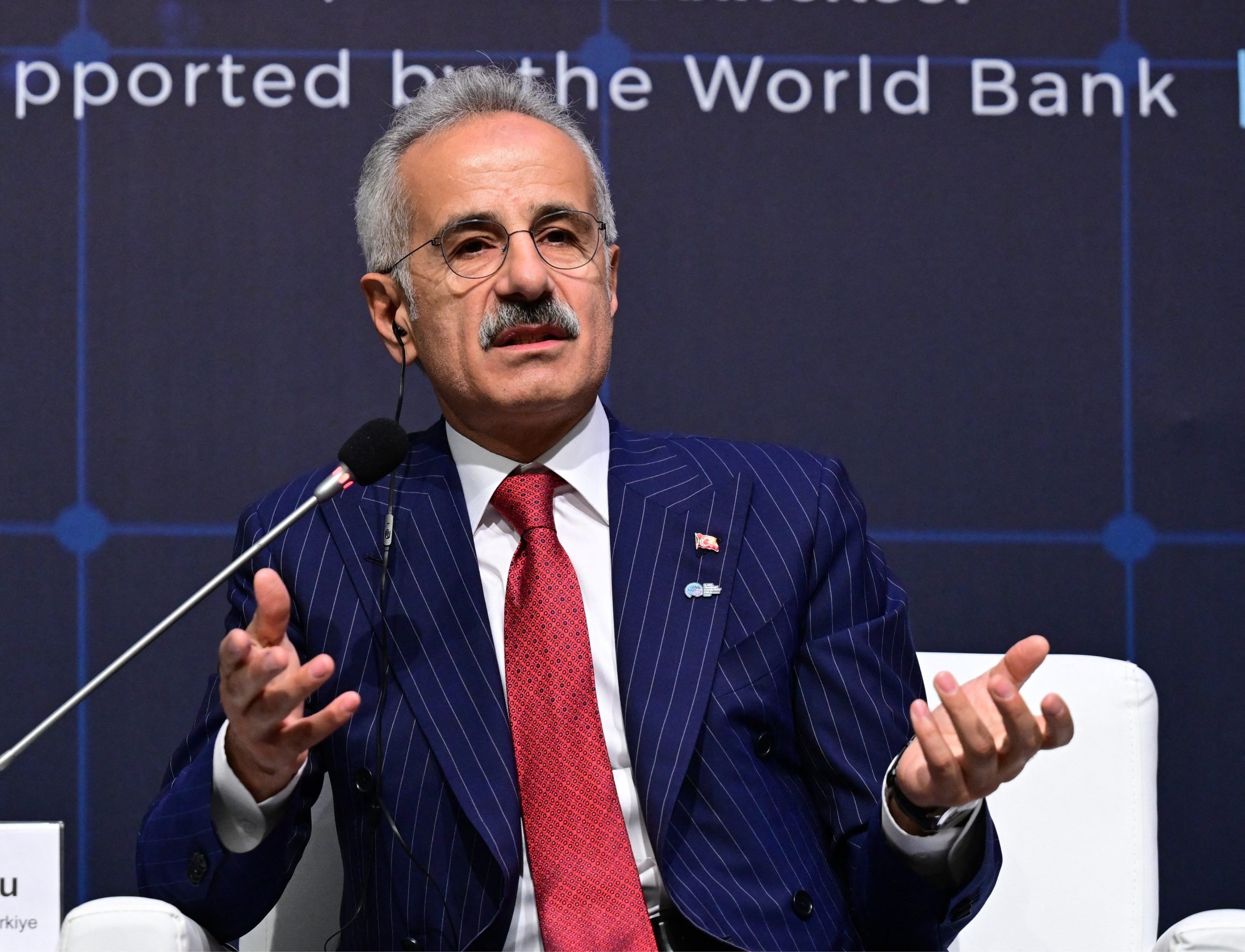 Vizual pentru ministrul transporturilor turcia pe Top10stiri.ro