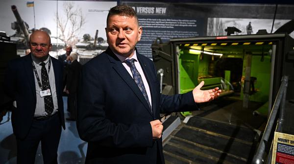 Foto reprezentând cine popularul personaj - Știri România