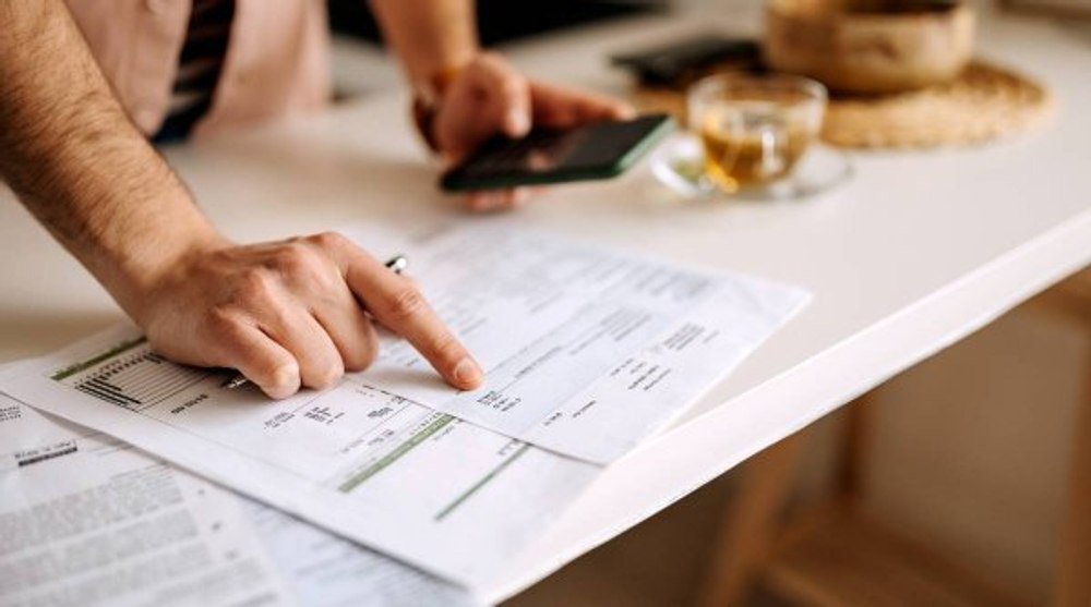 Vizual pentru facturi peste ploaie pe Top10stiri.ro