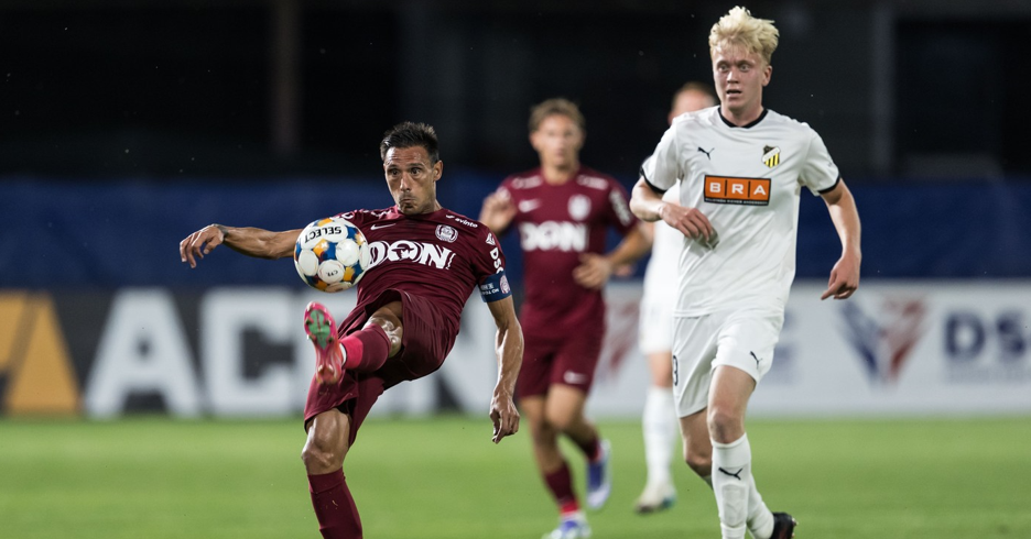 Foto reprezentând conference league cluj - Știri România
