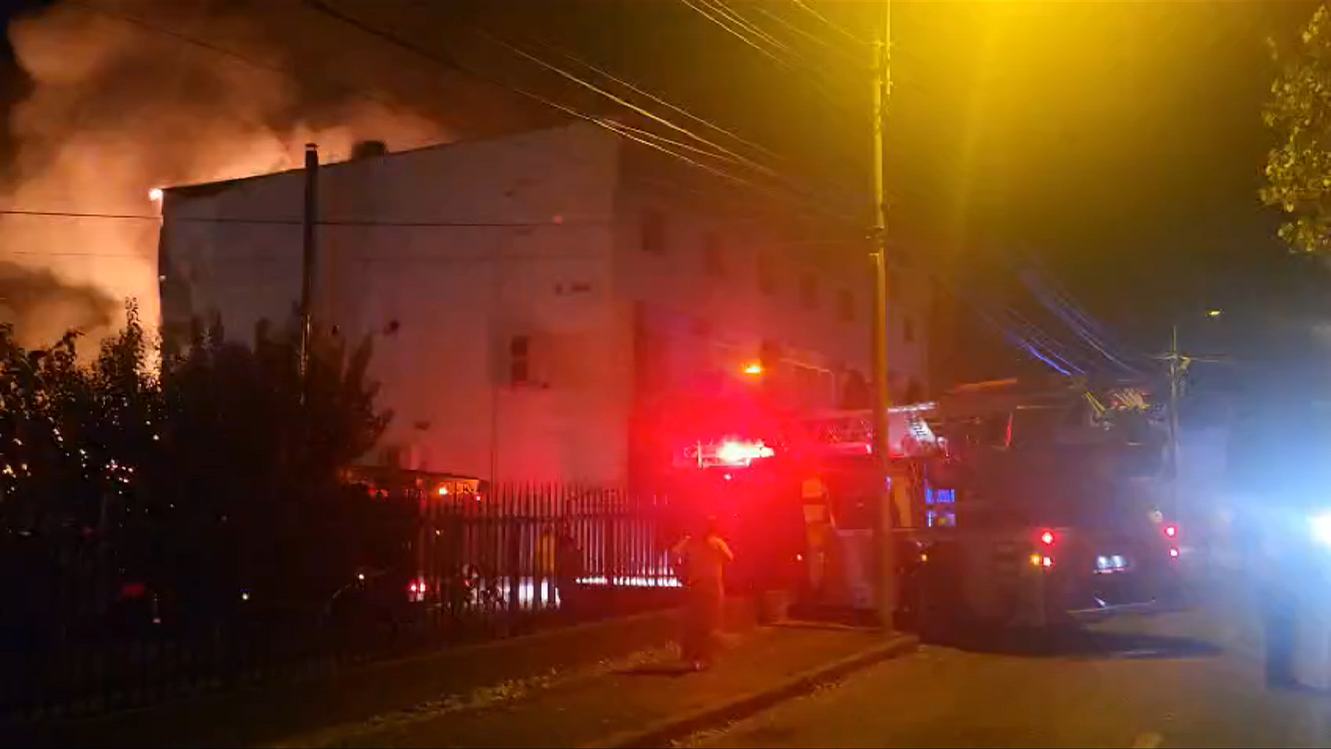 Imagine despre incendiu puternic restaurant - Top10stiri.ro