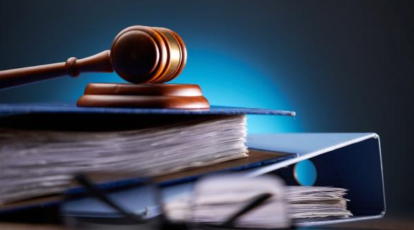 Foto reprezentând toți magistrații tribunale - Știri România