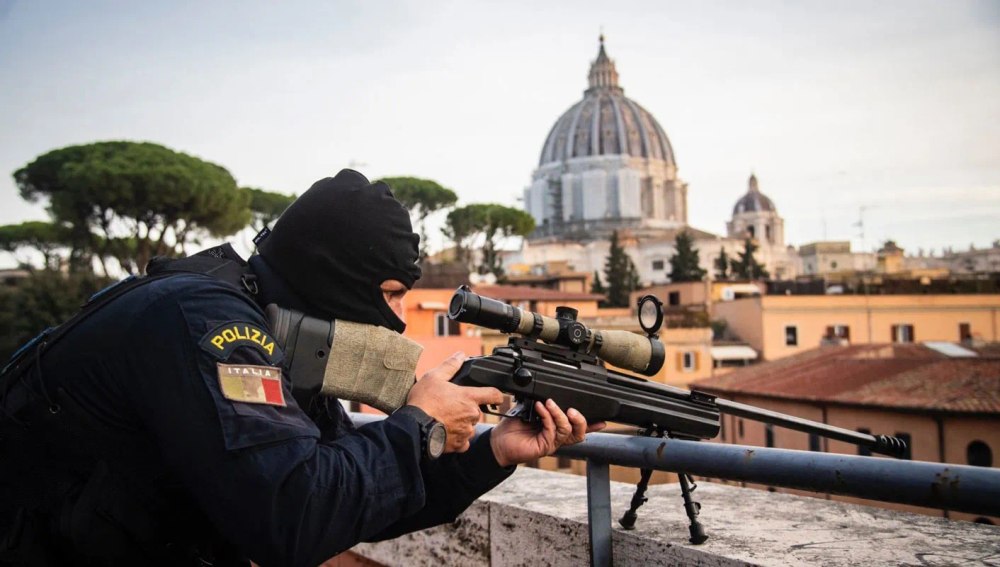 Vizual pentru poliția italiană dejucat pe Top10stiri.ro