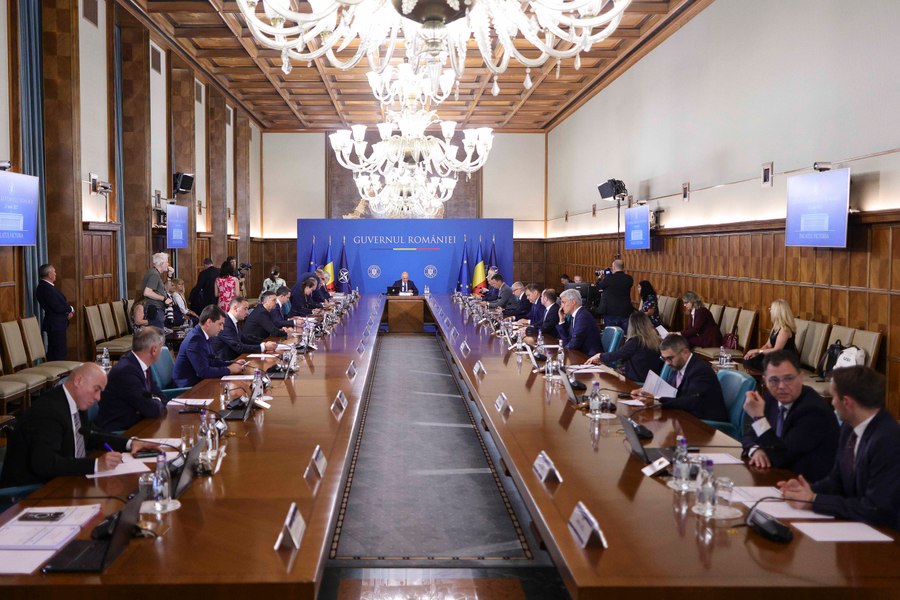 Foto reprezentând iași critică premierul - Știri România