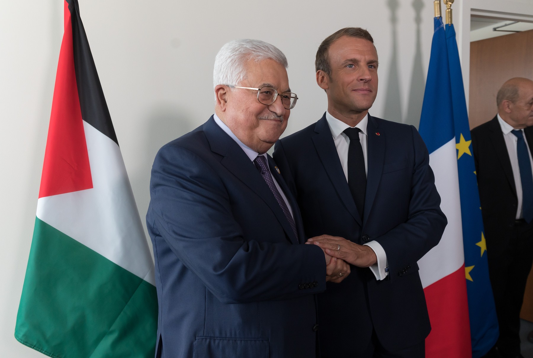 Foto reprezentând președintele palestinian împiedicat - Știri România