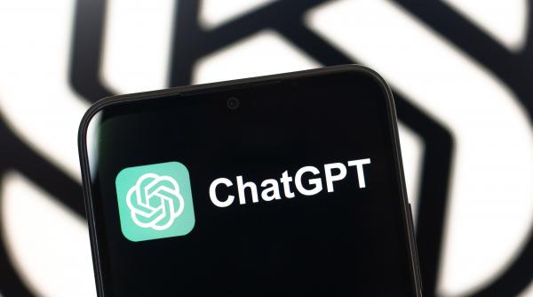 Vizual pentru derapaj periculos chatgpt pe Top10stiri.ro