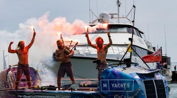 Foto reprezentând record incredibil trei - Știri România