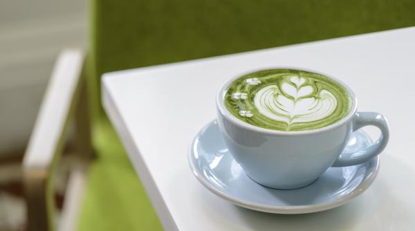 Matcha, cea mai populară băutură de pe rețelele sociale ar putea dispărea de pe piaţă