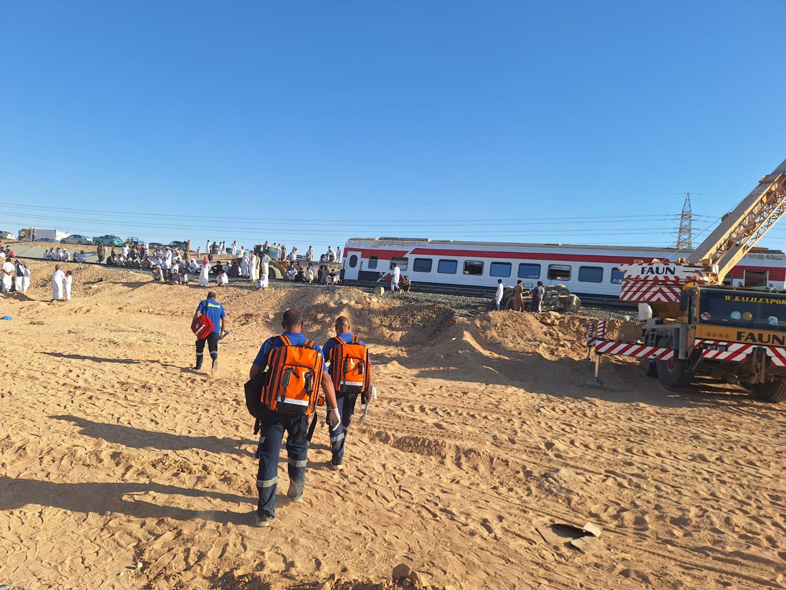 Cel puţin trei morţi şi peste 100 de răniţi după deraierea unui tren în Egipt