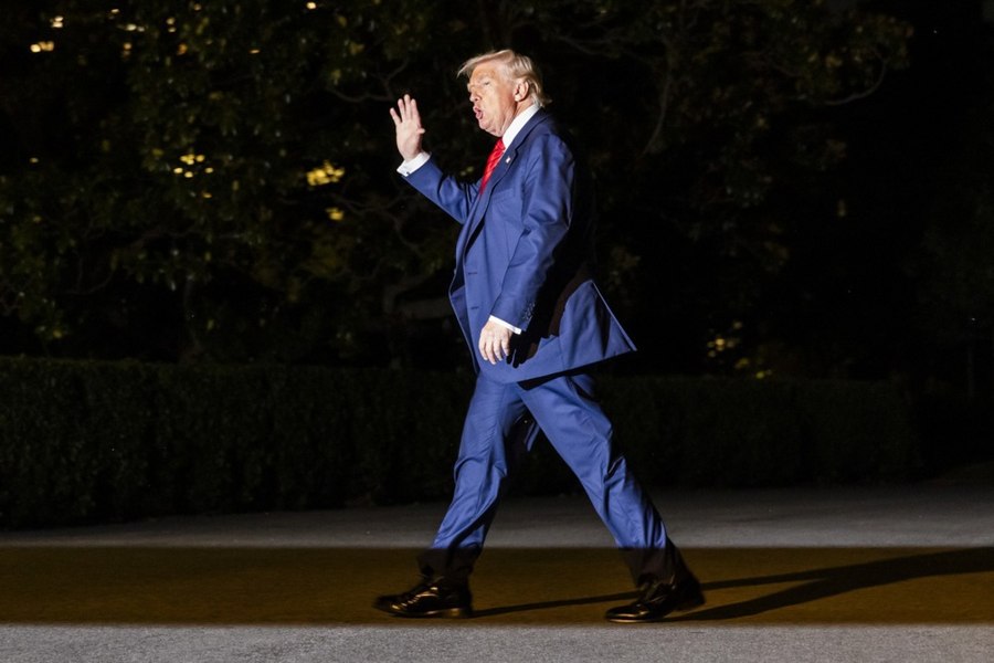 Trump a anunţat că va emite un ordin prin care fiecare votant va fi obligat să se identifice