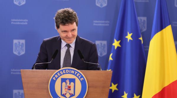 Nicușor Dan: N-ar fi rău să copiem şi noi Marea Dictare Naţională. Am putea să începem cu clasa politică