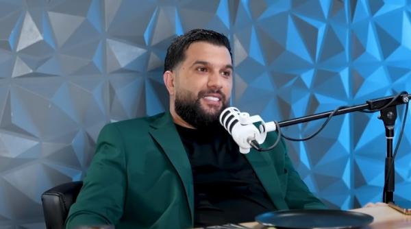 Tzancă Uraganu, declarații scandaloase la un podcast: „O palmă, un picior mai dai la o femeie. Dacă îi dădeam un cuțit poate regretam”