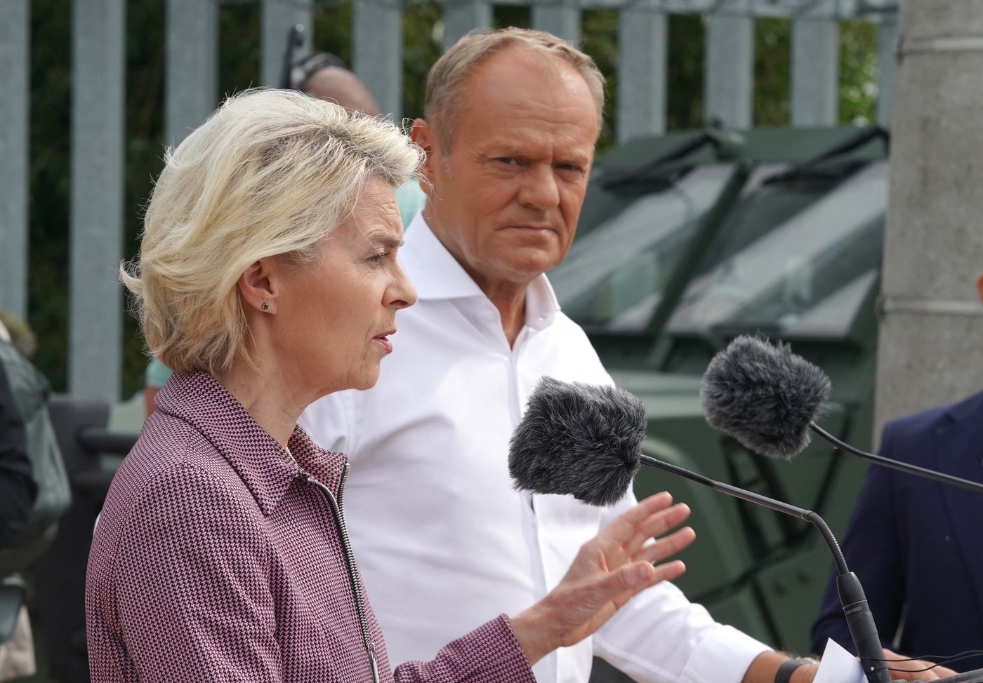 „Putin este un prădător”: Ursula von der Leyen, mesaj dur de la granița Poloniei cu Belarus