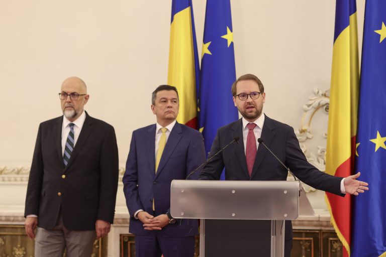 Foto reprezentând dominic fritz blocajul - Știri România