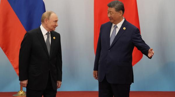 Foto reprezentând vladimir putin jinping - Știri România