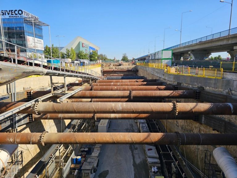 arată șantierul magistralei - Imagine ilustrativă