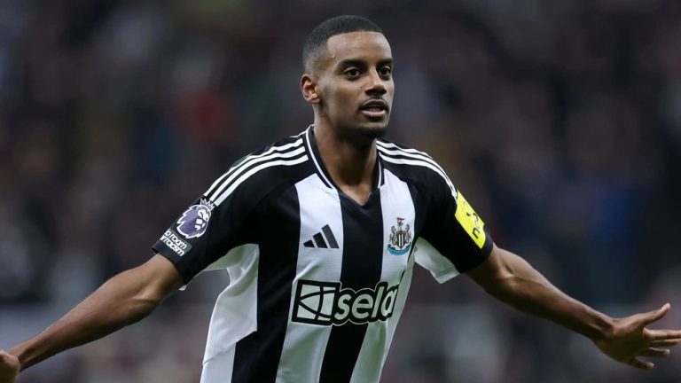 Foto reprezentând face scump transfer - Știri România