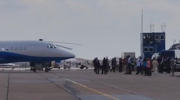 Ursula von der Leyen a aterizat la baza NATO de la Kogălniceanu. A plecat, cu Nicuşor Dan, direct spre Fregata "Regele Ferdinand"