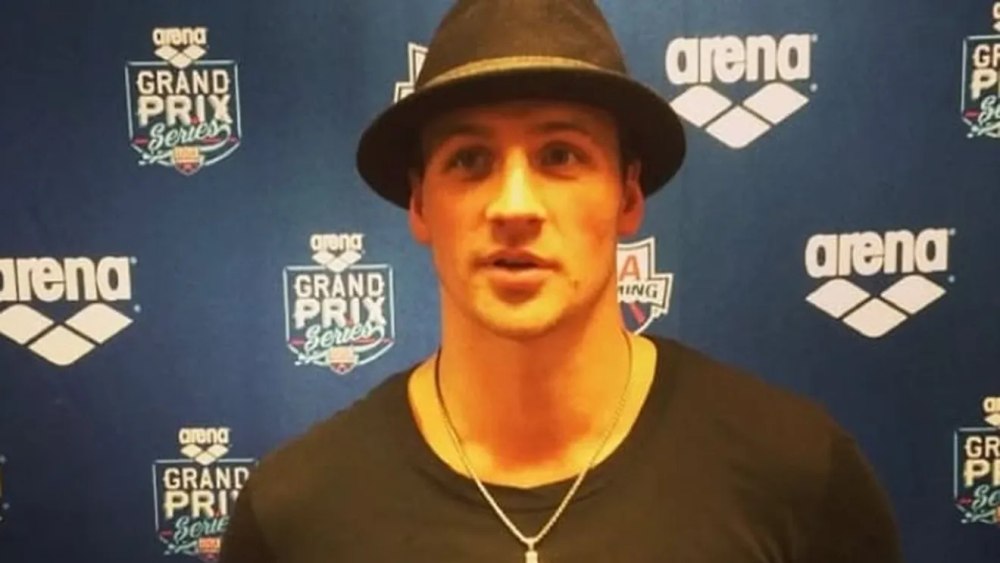 Înotătorul Ryan Lochte, internat într-un centru de specialitate, în urma abuzului de droguri. „Am căzut într-un loc întunecat”