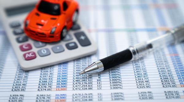 Surse: Se triplează impozitul pentru casele mai scumpe de 500.000 de euro și mașinile de peste 75.000 de euro