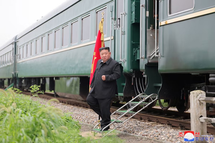 Misterul trenului blindat cu care liderul nord-coreean Kim Jong Un se îndreaptă spre Beijing