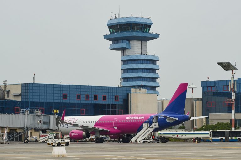 Vizual pentru scandal bordul avion pe Top10stiri.ro