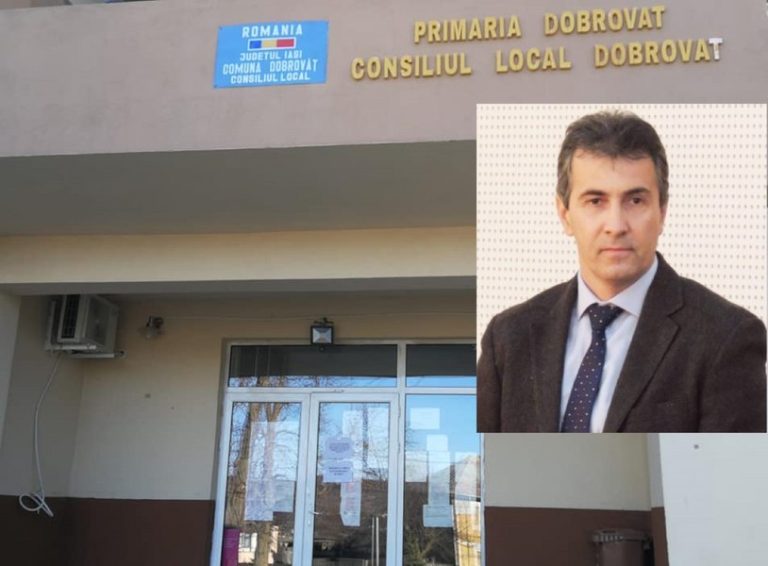 Foto reprezentând primărie iaşi pragul - Știri România