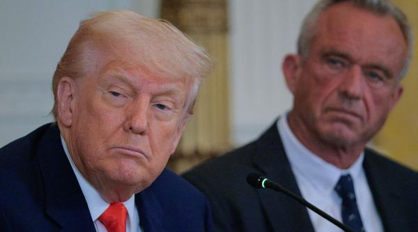 Vizual pentru trump susține vaccinurile pe Top10stiri.ro