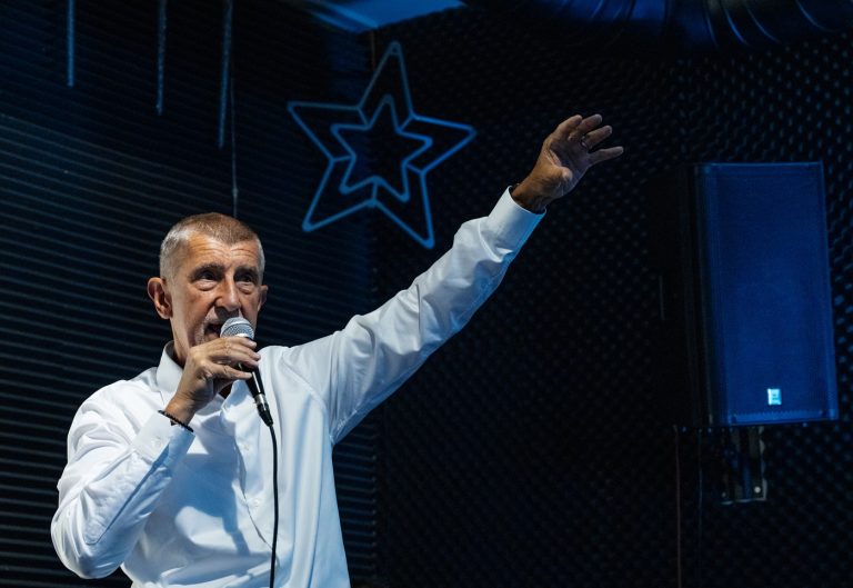 Imagine despre fostul premier populist - Top10stiri.ro