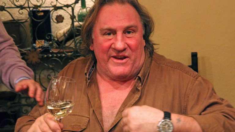 Vizual pentru gérard depardieu judecat pe Top10stiri.ro